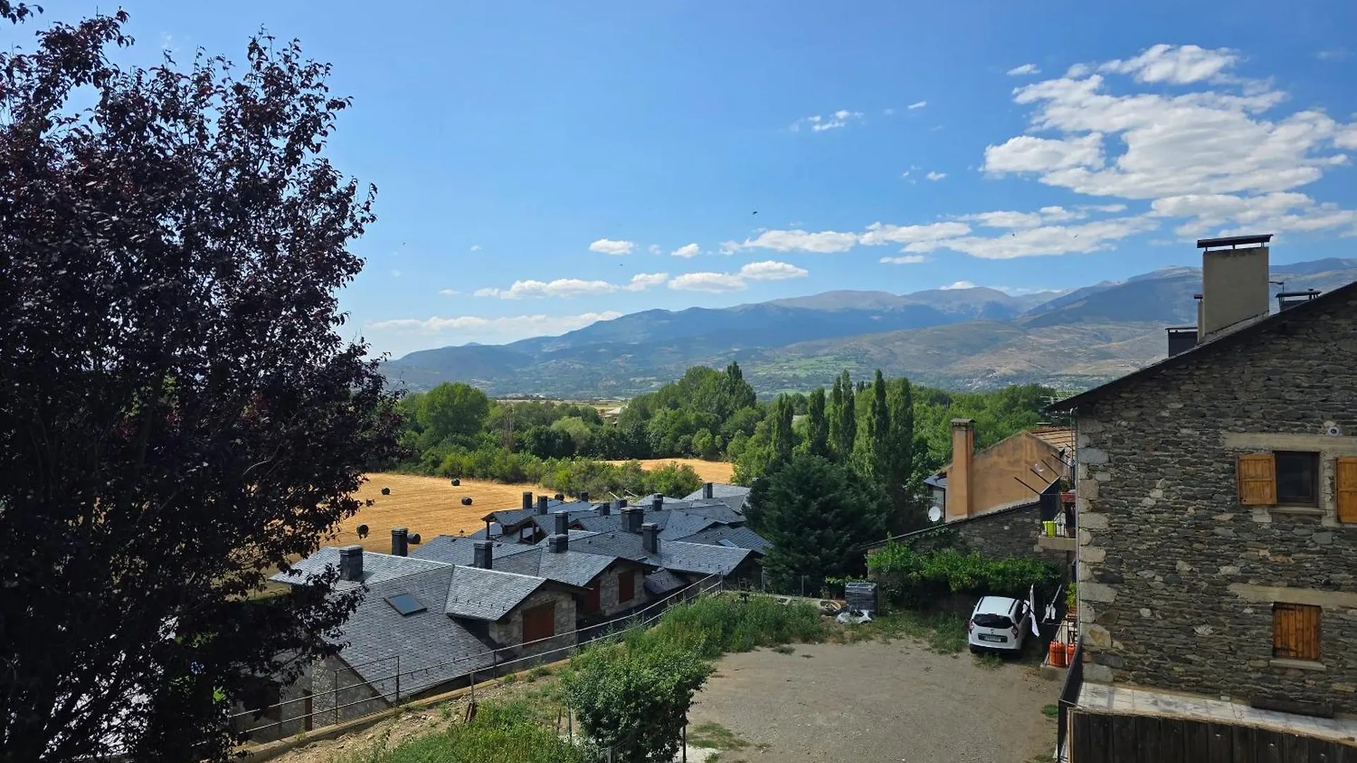 Modern Apartment In Escadarcs, 60 Sqm With Mountain View Escardacs