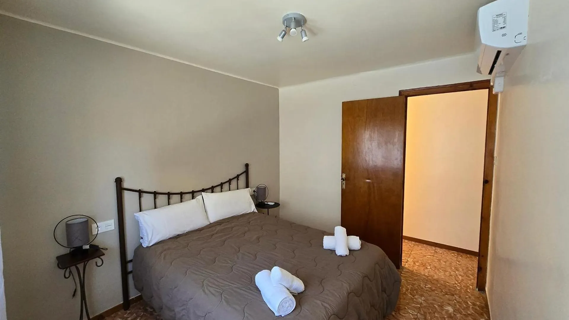 Modern Apartment In Escadarcs, 60 Sqm With Mountain View Escardacs